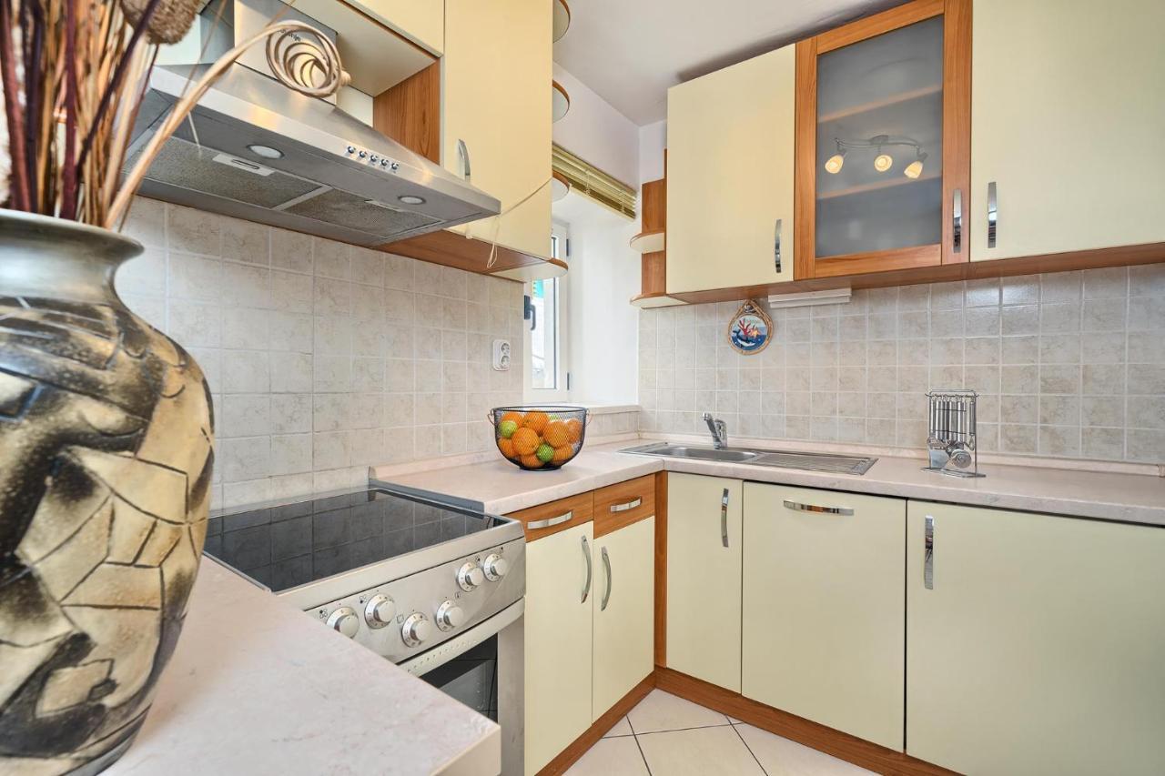 Charming Studio In The Center Of *